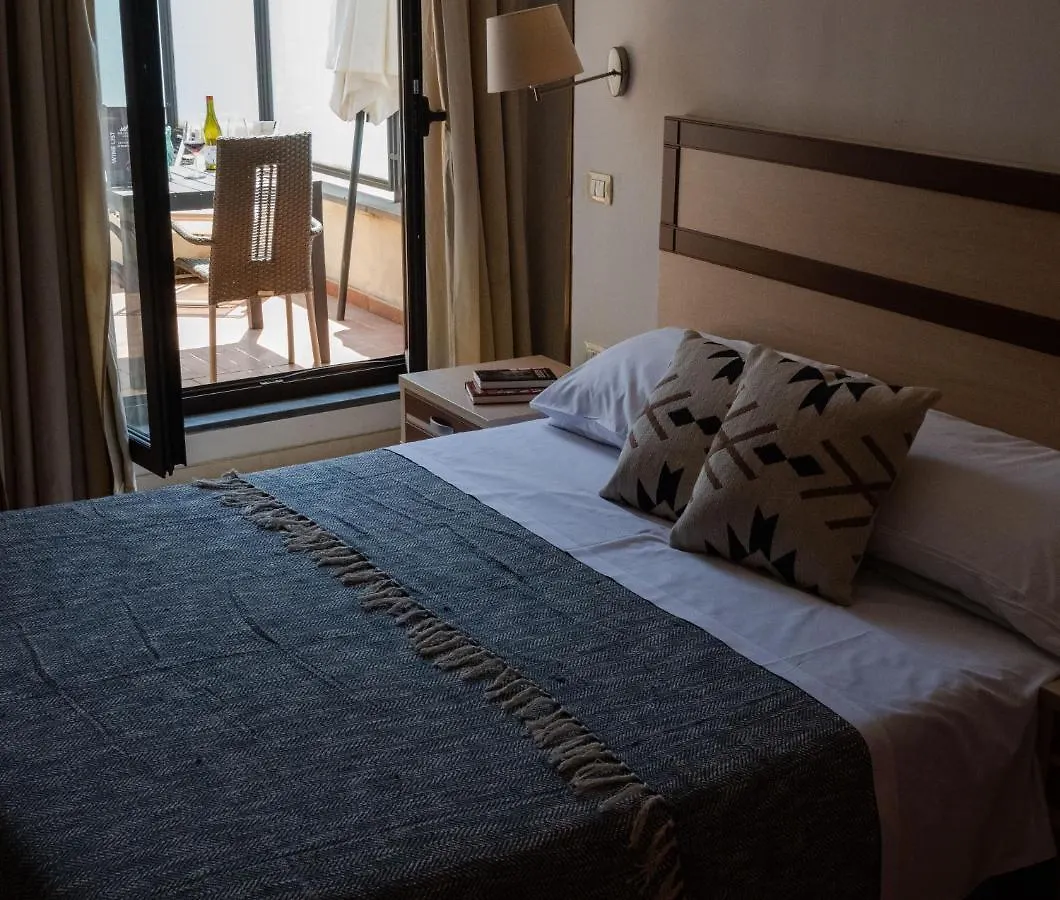 Hotel Milomax  Milo