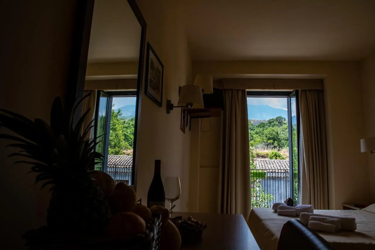 **  Hotel Milomax Italien
